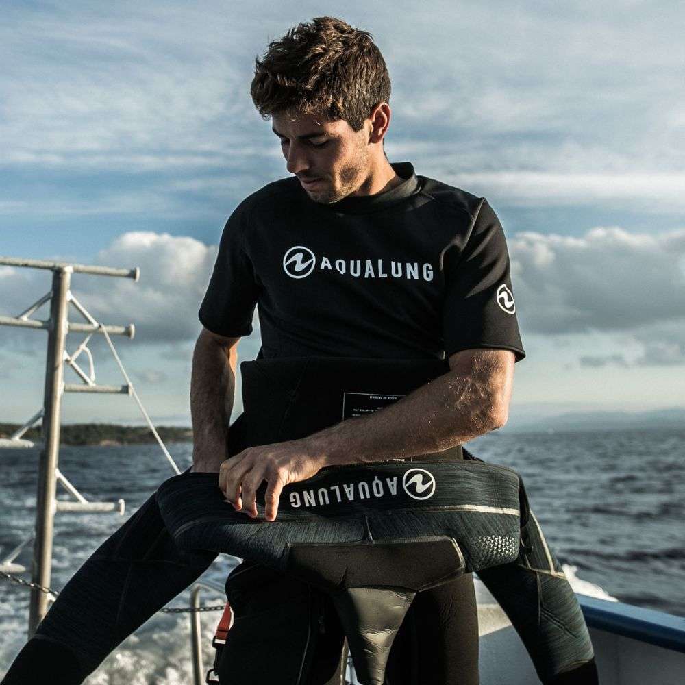CERAMIQSKIN - Men's Short Sleeve Rashguard - Image 5
